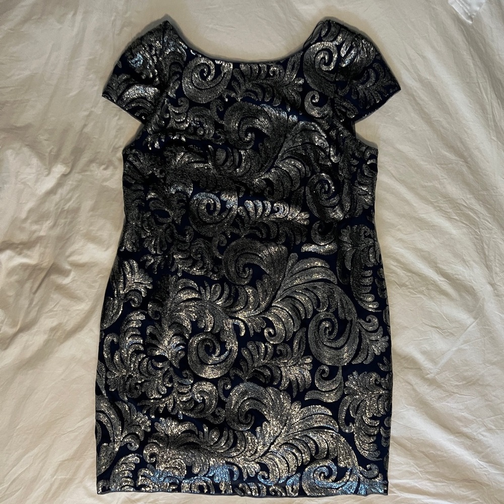 Adrianna Papell Navy/Silver Cocktail Dress Size 22W